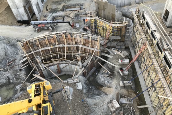 Pioneer Valley Concrete Services field crew executing large-scale commercial concrete pour